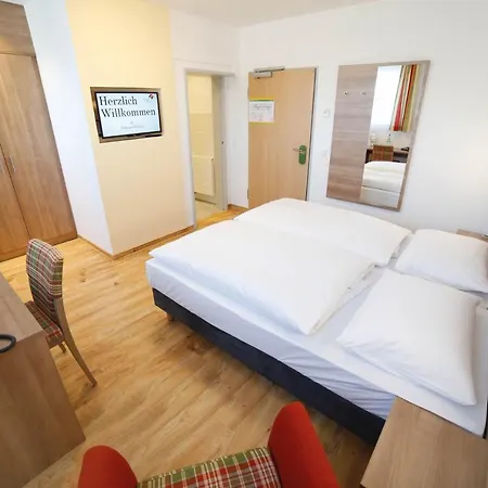 Hildegard Forum Guest house 3*