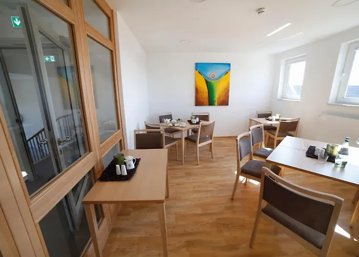 招待所 Hildegard Forum