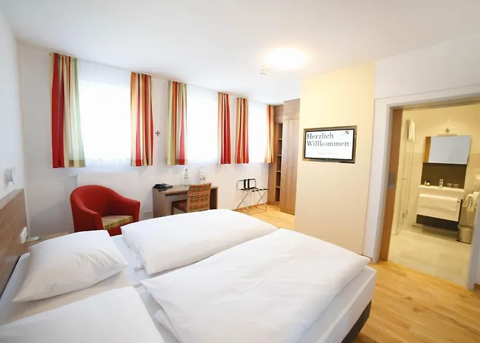 招待所 Hildegard Forum 3*